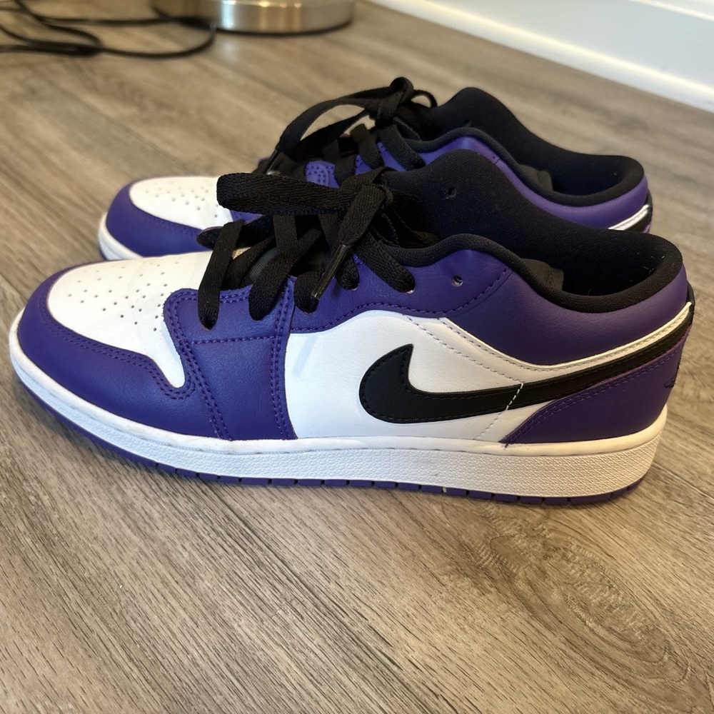 Jordan Kids Sneakers in Purple, White, and Black Retro 1 low
